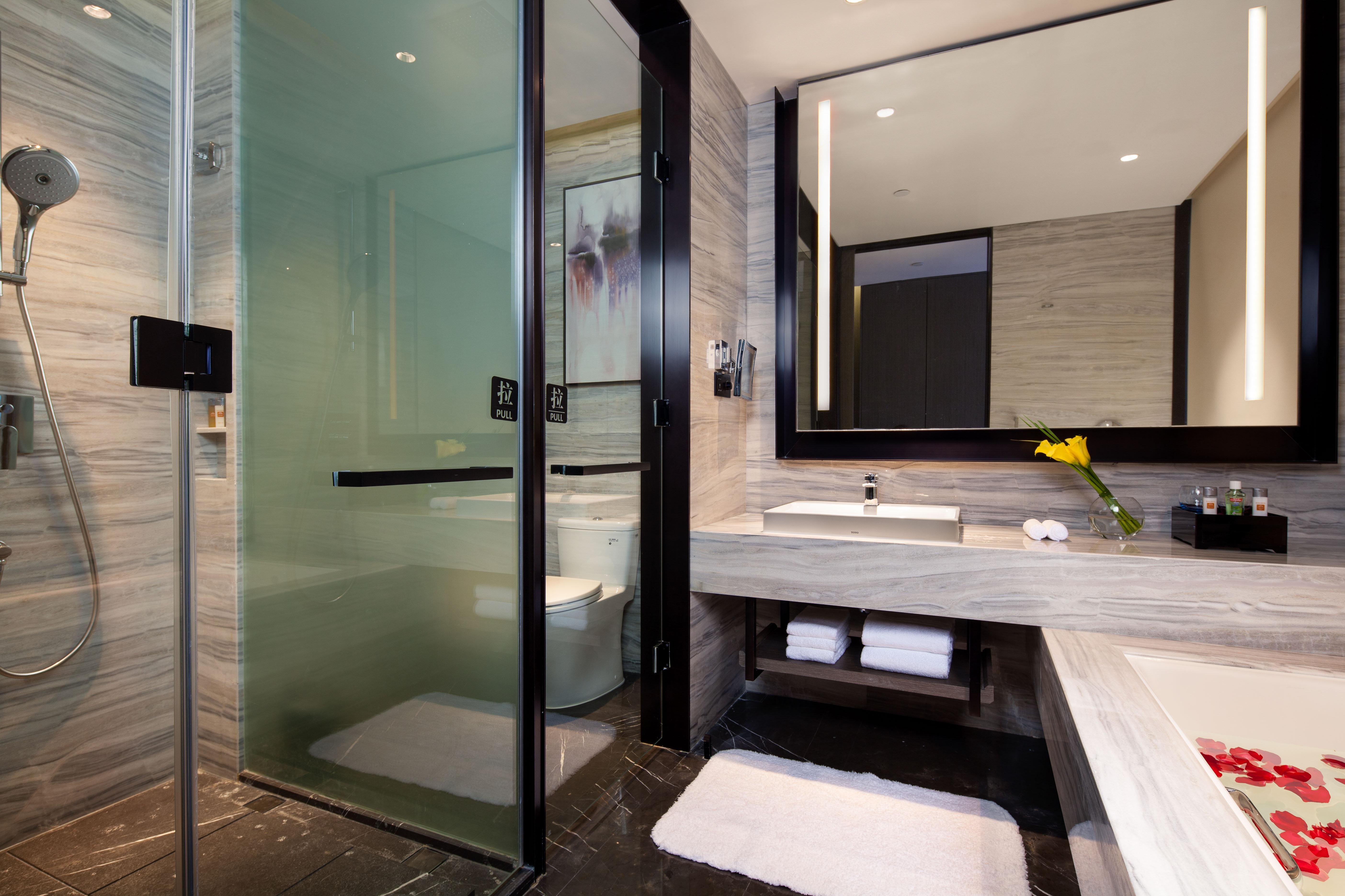 Crowne Plaza Kunshan By Ihg Exterior photo
