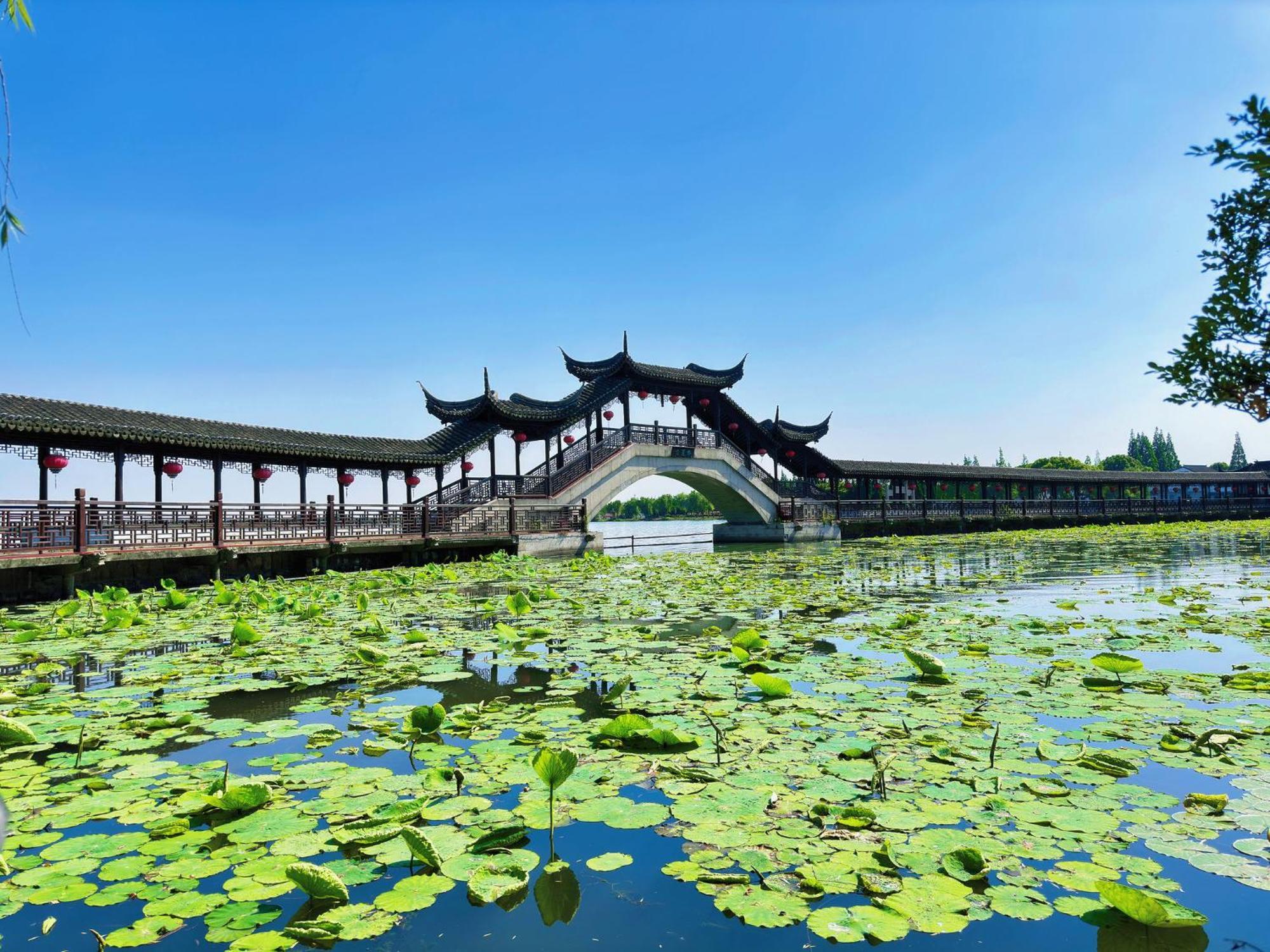Crowne Plaza Kunshan By Ihg Exterior photo